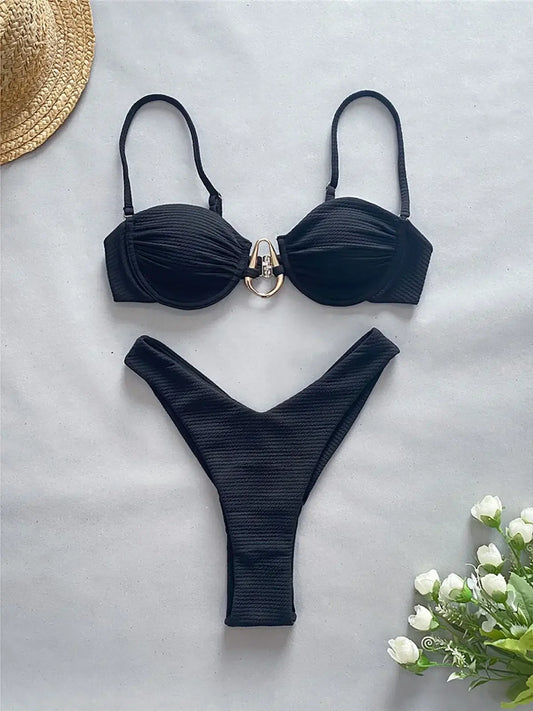 SOY CAPRICHOSA Conjunto de Bikinis Sofisticado - Elegancia en Negro y Rojo