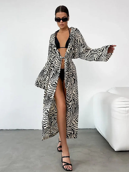 SOY CAPRICHOSA Kimono "Zebra Elegance"